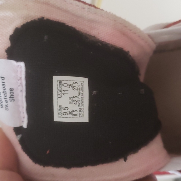 Vans red hightop skate shoes mens 9 1/2 - Picture 6 of 6